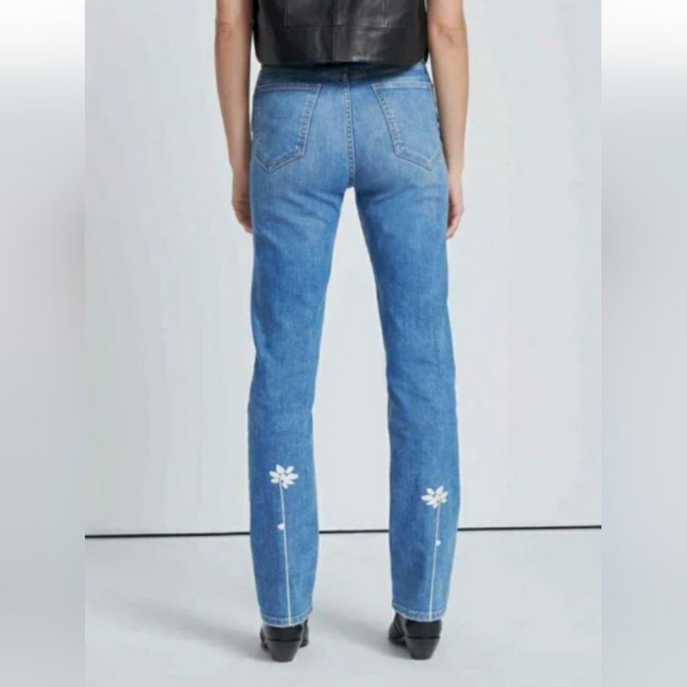 NWT 7 For All Mankind Easy Slim Women's Blue Jeans in Dream/Destroy